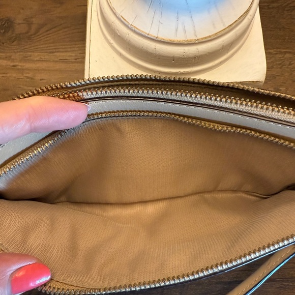 Coach Cream Clutch Sleek Wristlet Bag - Picture 7 of 9